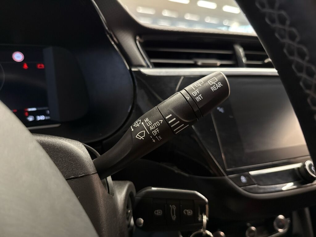 Opel Corsa 2020 Met. harmaa