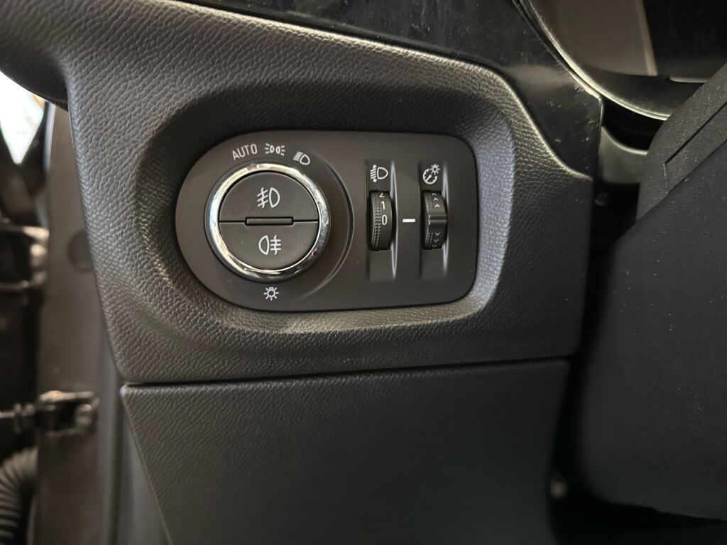 Opel Corsa 2020 Met. harmaa