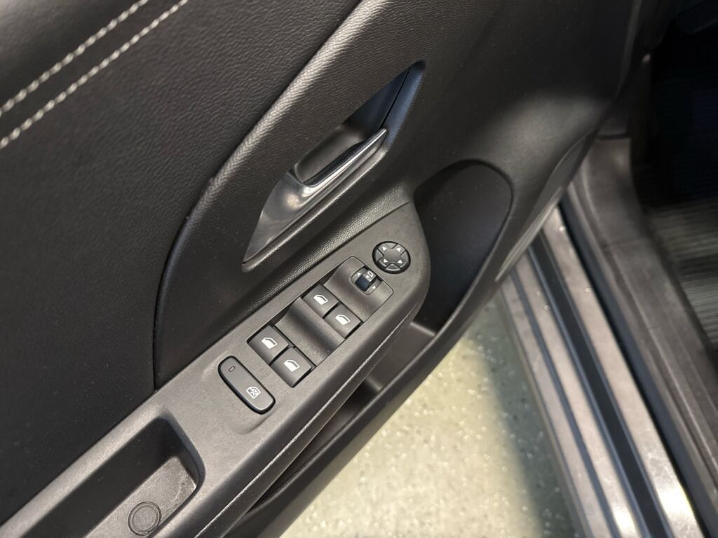 Opel Corsa 2020 Met. harmaa