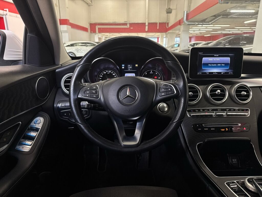 Mercedes-Benz C 2018 Valkoinen
