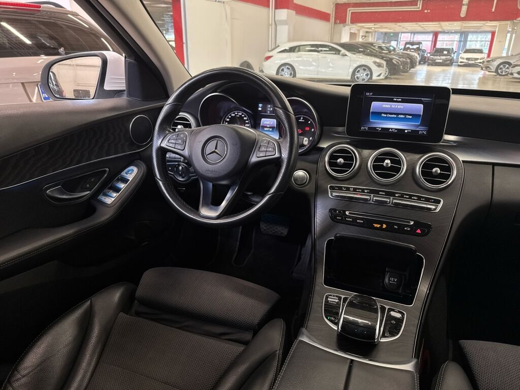 Mercedes-Benz C 2018 Valkoinen