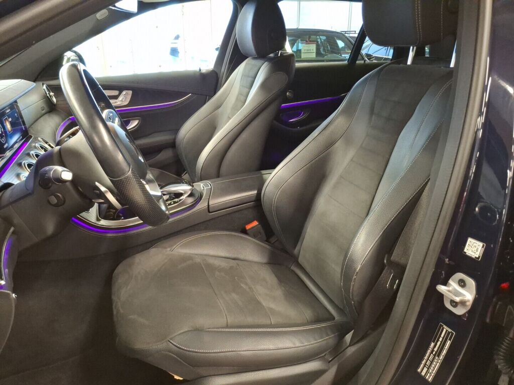 Mercedes-Benz E 2020 Sininen