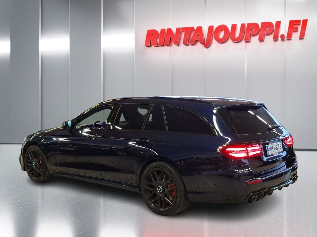 Mercedes-Benz E 2020 Sininen