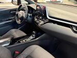 Toyota C-HR 2020 Punainen