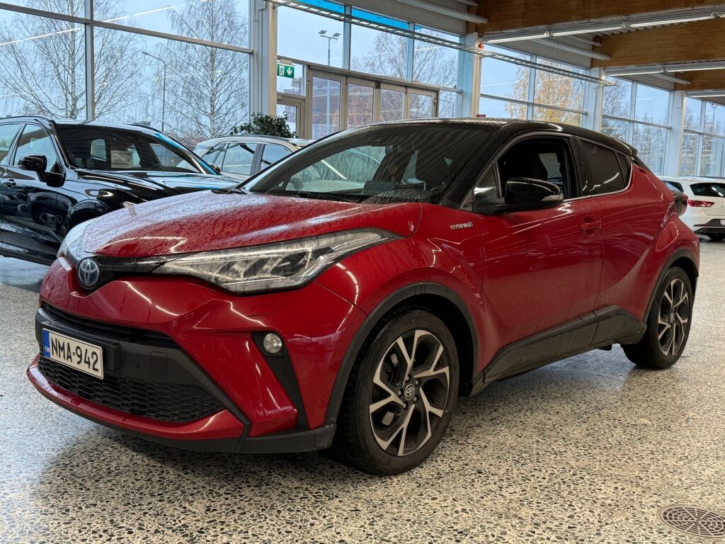 Toyota C-HR 2020 Punainen