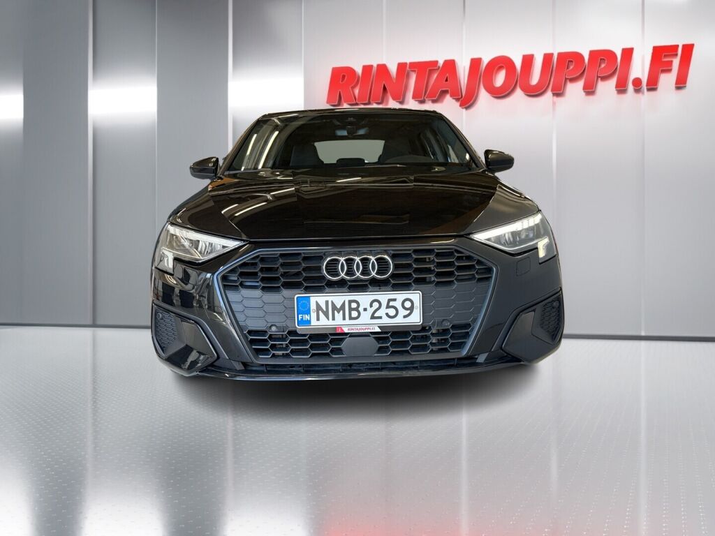 Audi A3 2021 Musta