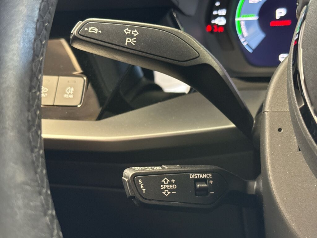 Audi A3 2021 Musta