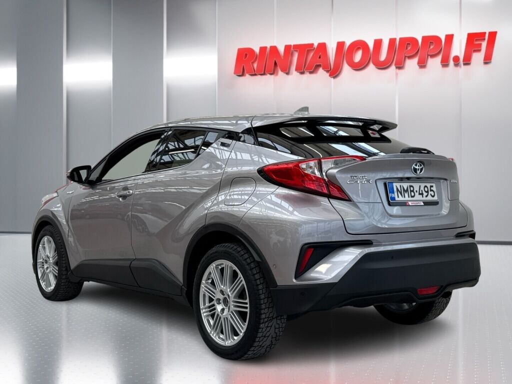 Toyota C-HR 2017 Harmaa