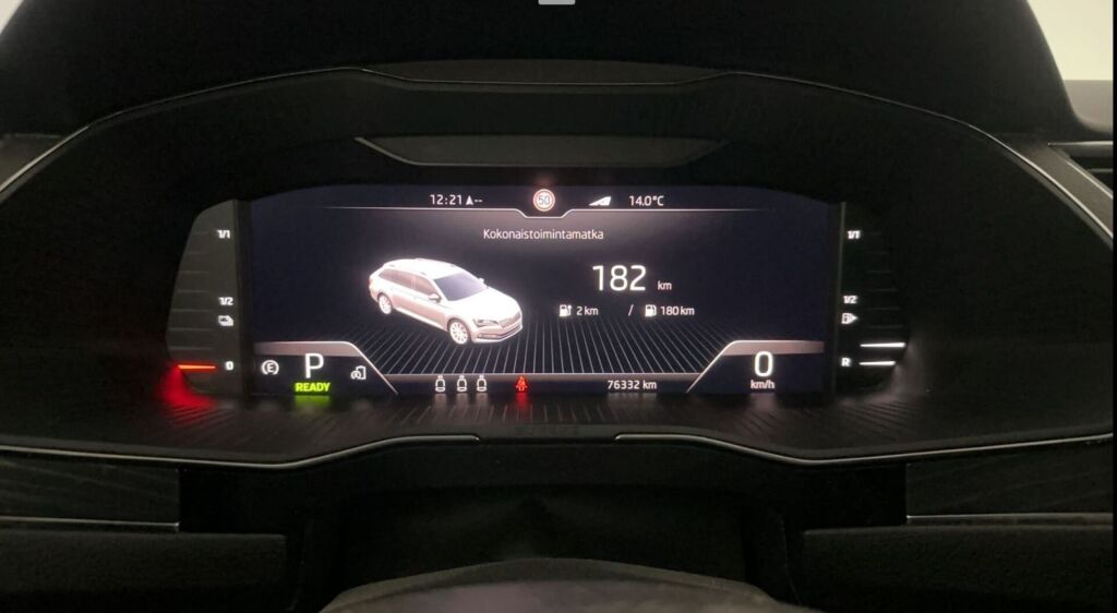 Skoda Superb 2022 Sininen