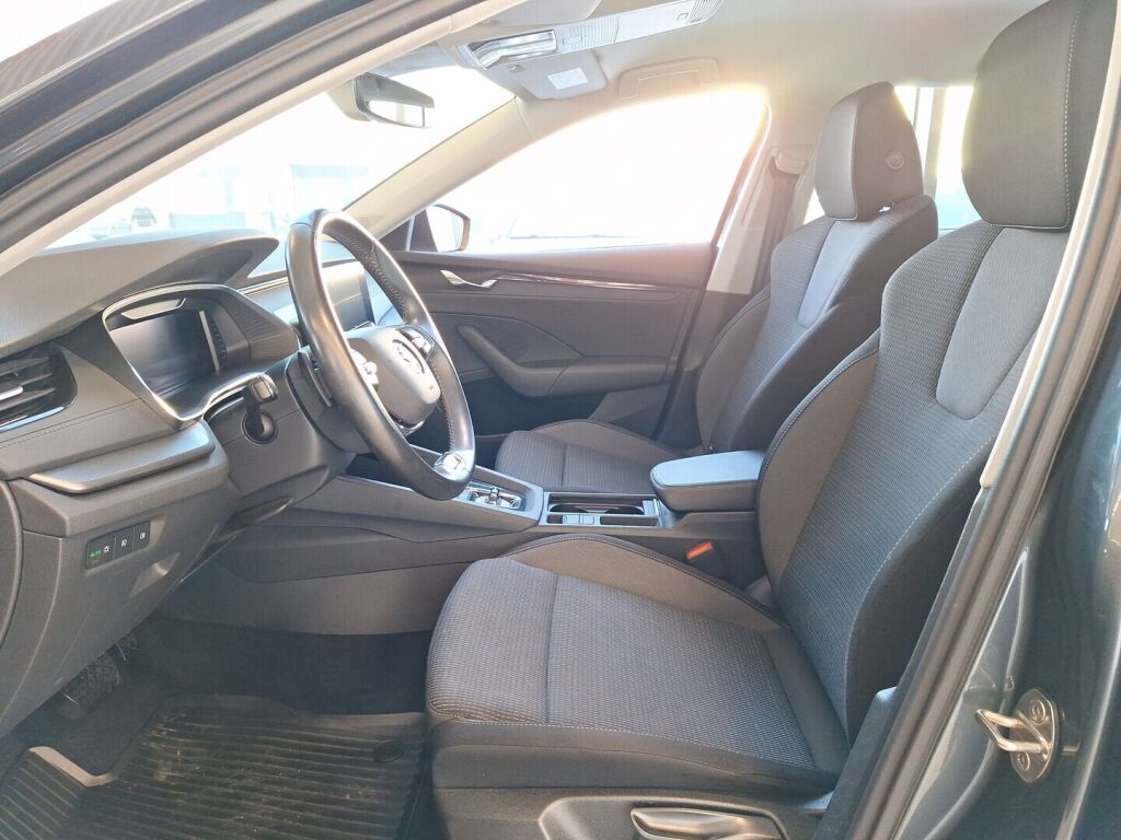 Skoda Octavia 2021 Harmaa