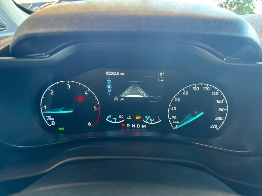 Ford Grand Tourneo Connect 2021 Punainen
