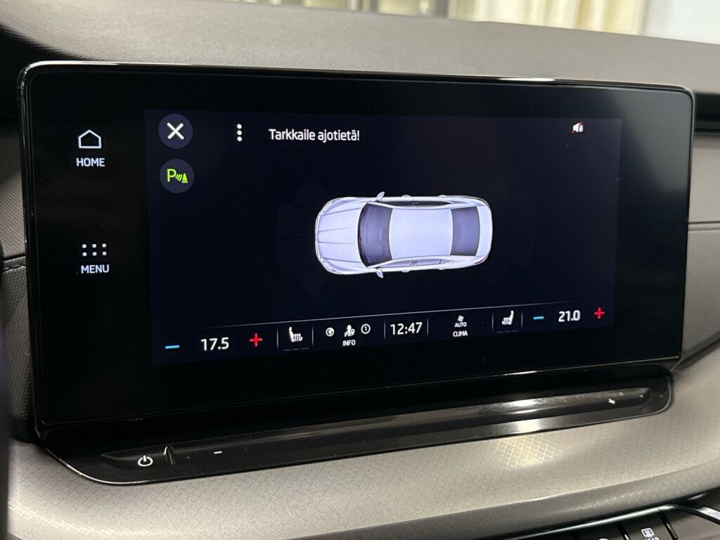 Skoda Octavia 2021 Musta