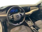 Skoda Octavia 2021 Valkoinen