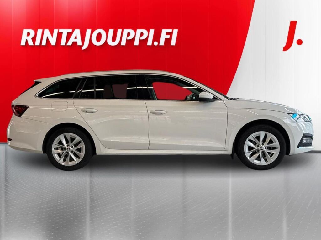Skoda Octavia 2021 Valkoinen
