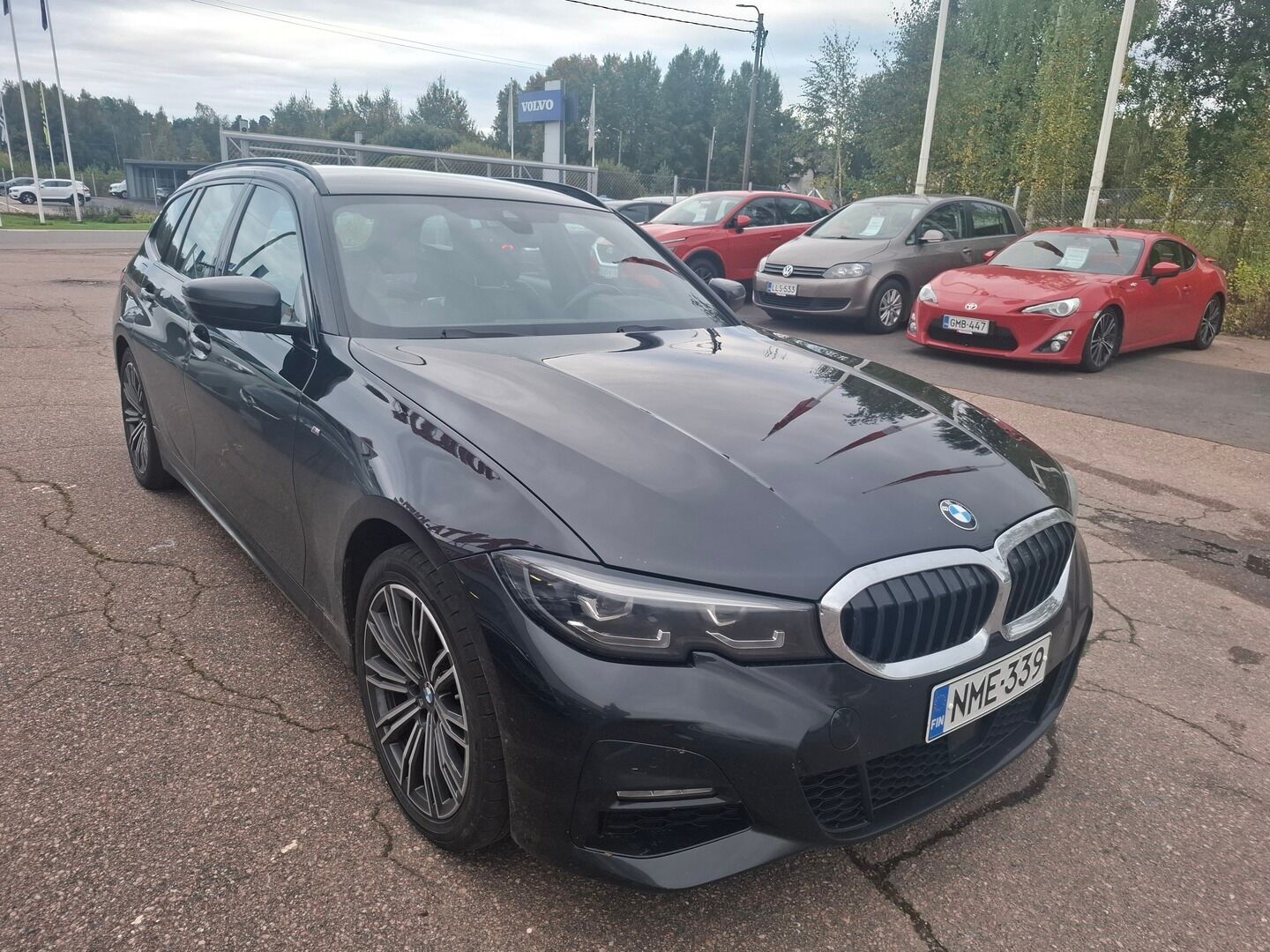 BMW 330