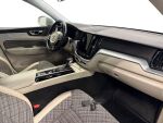 Volvo XC60 2017 Ruskea (beige)