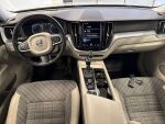 Volvo XC60 2017 Ruskea (beige)