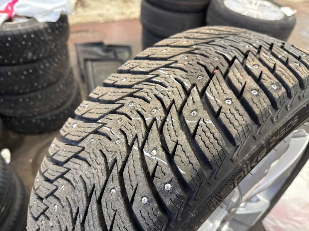 Skoda Superb 2021 Harmaa