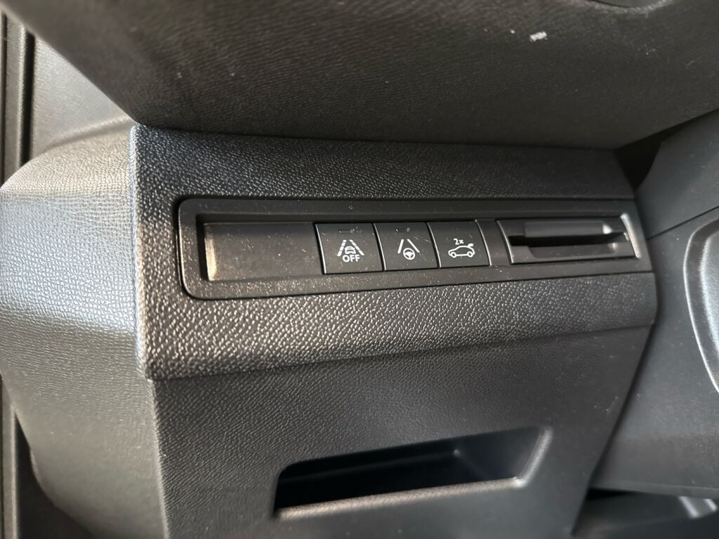 Peugeot 3008 2021 Valkoinen