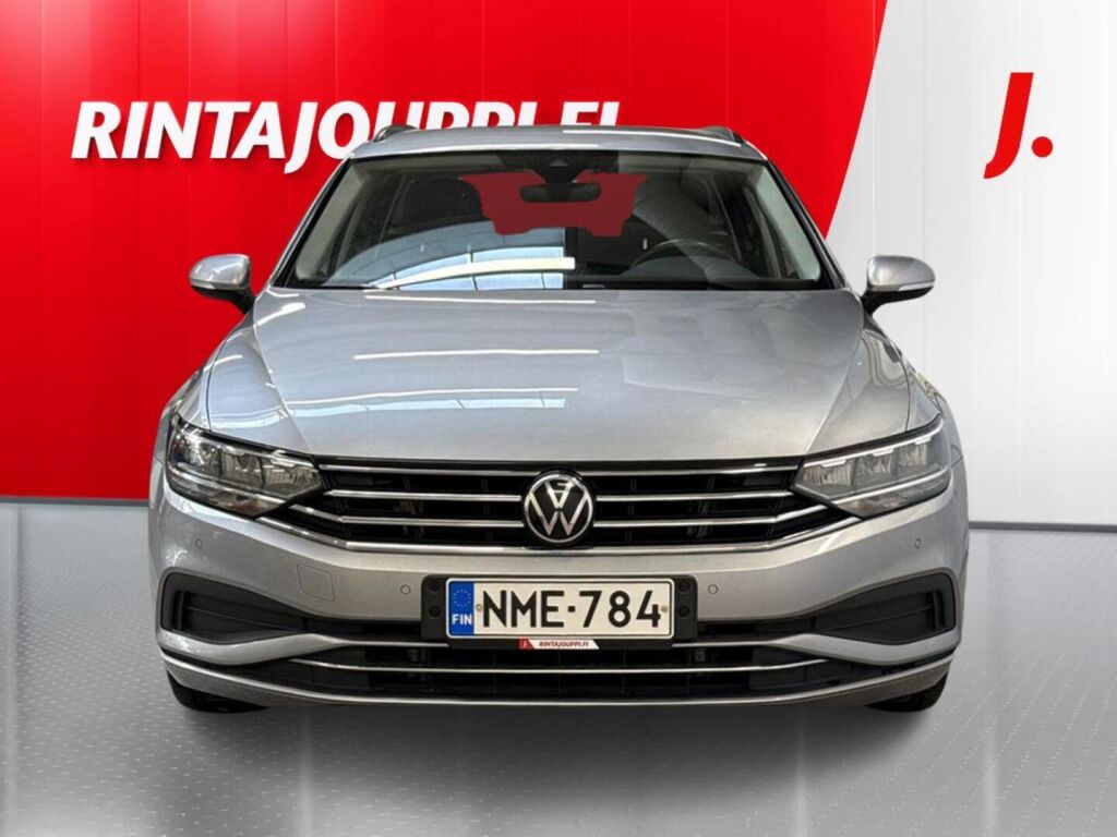 Volkswagen Passat 2021 Sininen