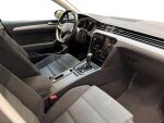 Volkswagen Passat 2021 Sininen