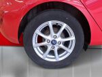 Ford Fiesta 2021 Punainen