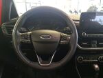 Ford Fiesta 2021 Punainen