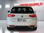 Volkswagen Passat 2016 Valkoinen