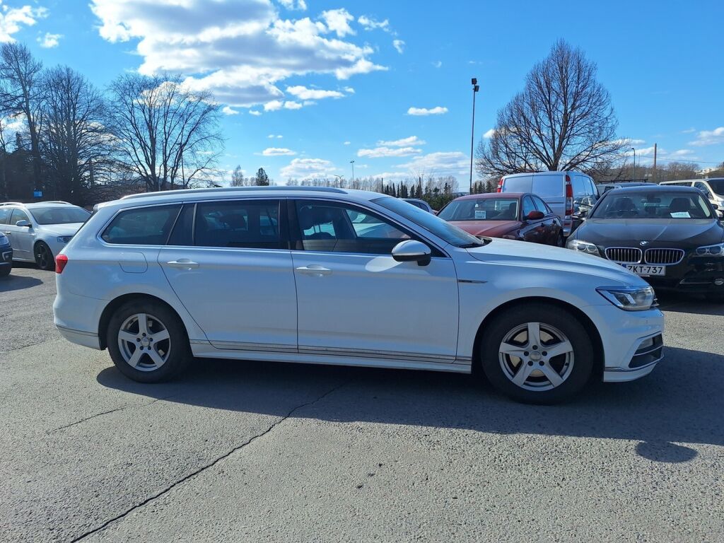 Volkswagen Passat 2016 Valkoinen
