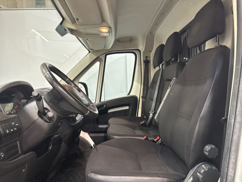 Peugeot Boxer 2021 Valkoinen