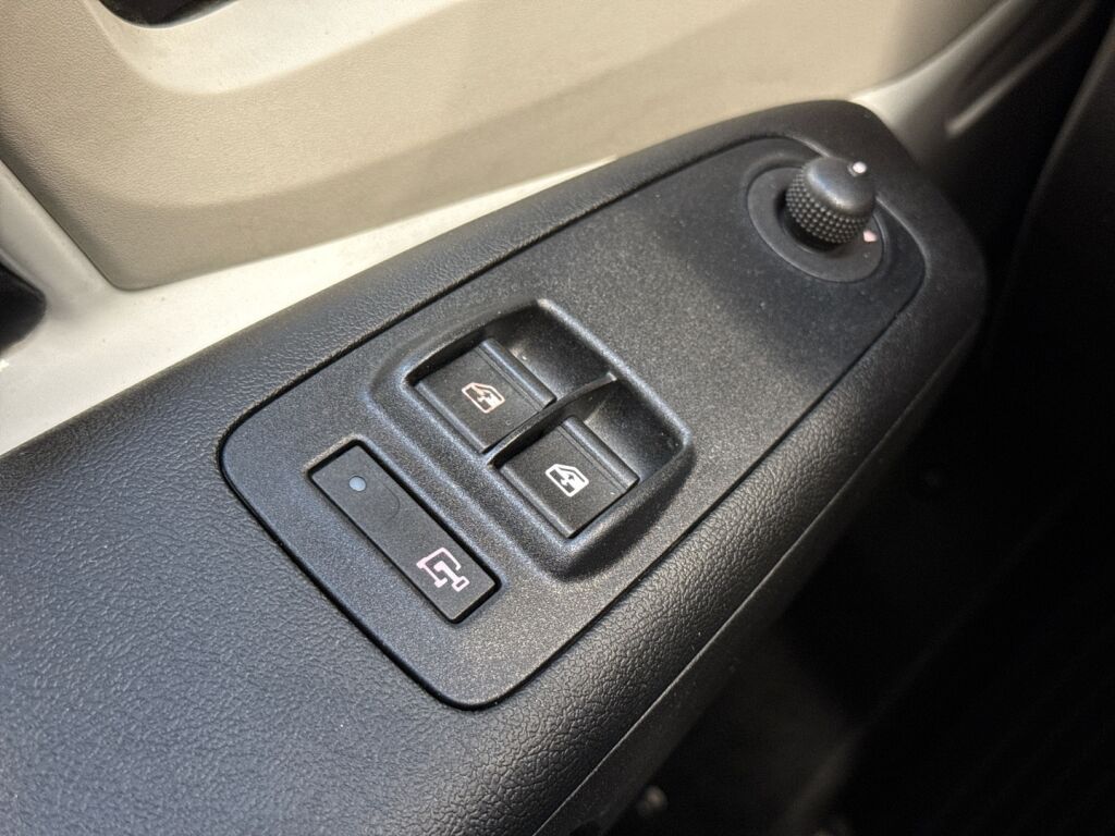 Peugeot Boxer 2021 Valkoinen