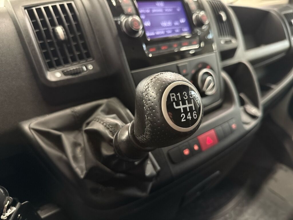 Peugeot Boxer 2021 Valkoinen