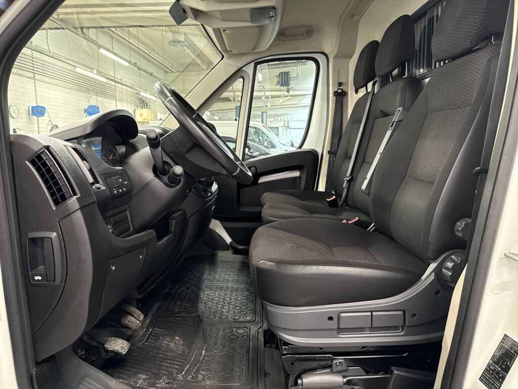 Peugeot Boxer 2021 Valkoinen