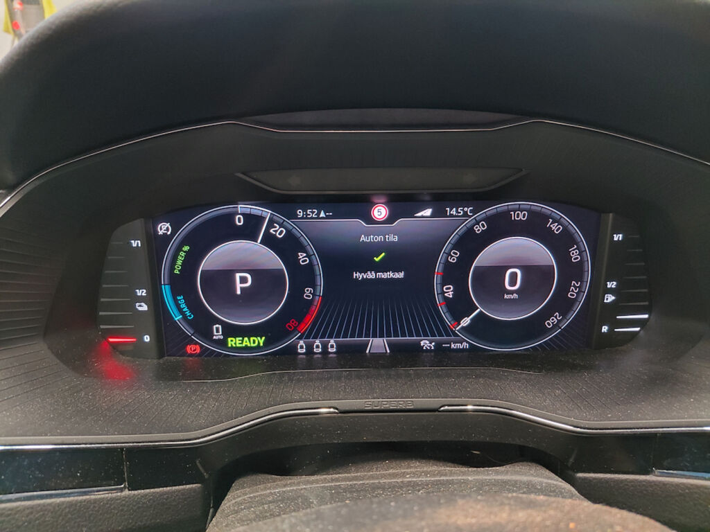 Skoda Superb 2021 Harmaa