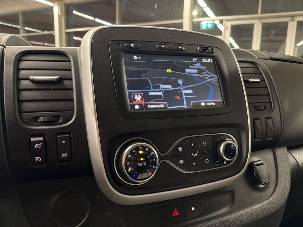 Nissan NV300 2021 Valkoinen