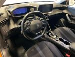 Peugeot 2008 2021 Oranssi