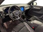 Volvo XC40 2021 Musta