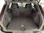 Volvo XC40 2021 Musta