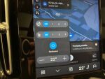 Volvo XC40 2021 Musta