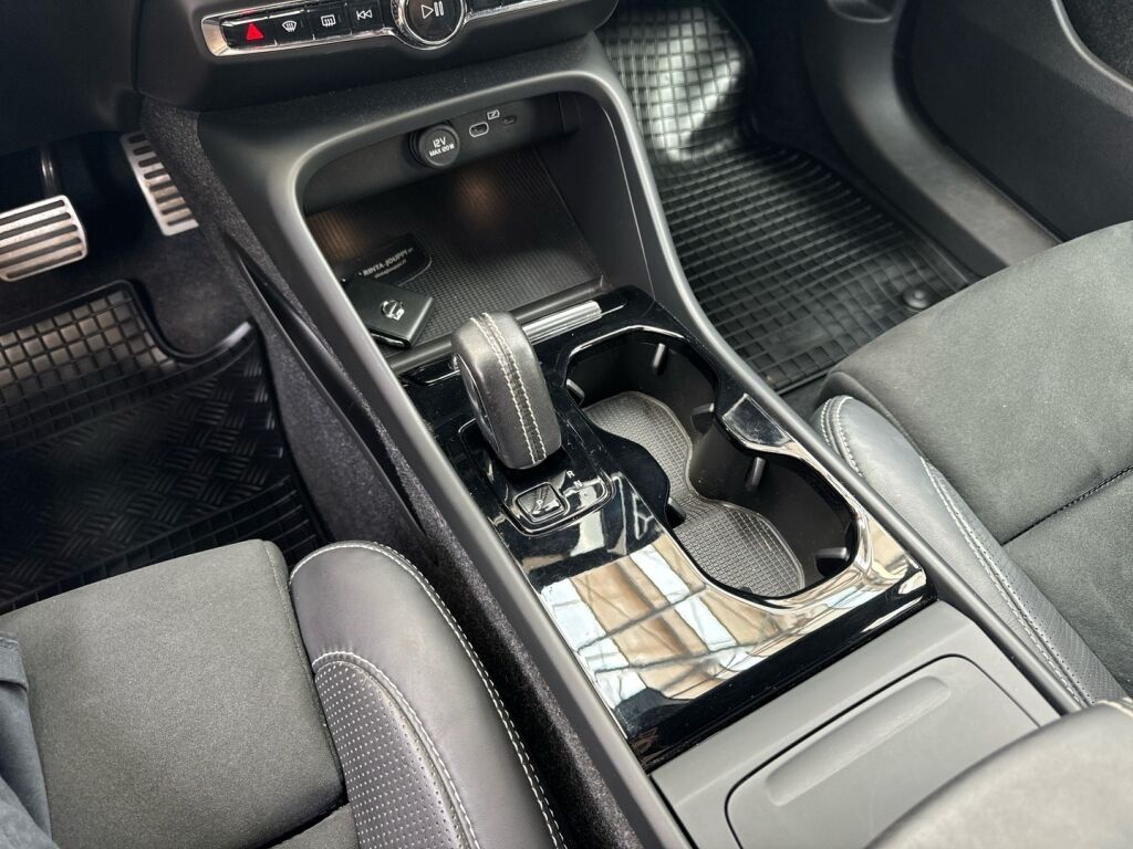 Volvo XC40 2021 Harmaa