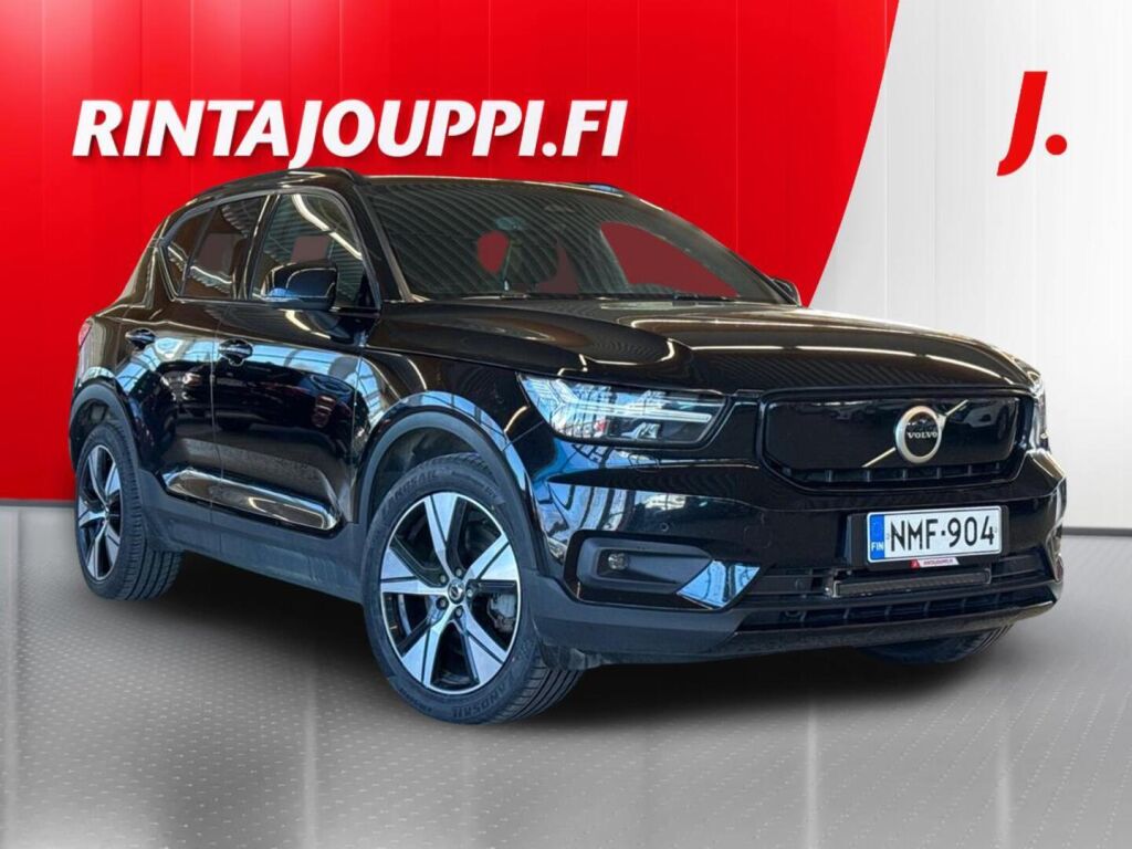 Volvo XC40 2021 Musta