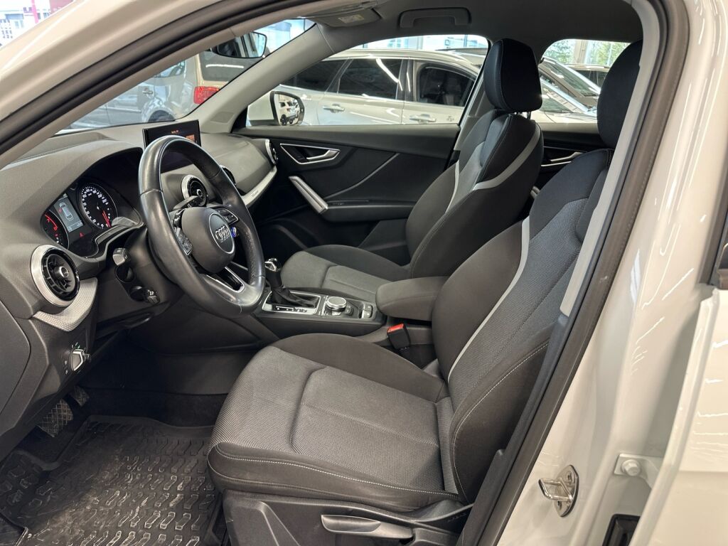 Audi Q2 2021 Valkoinen