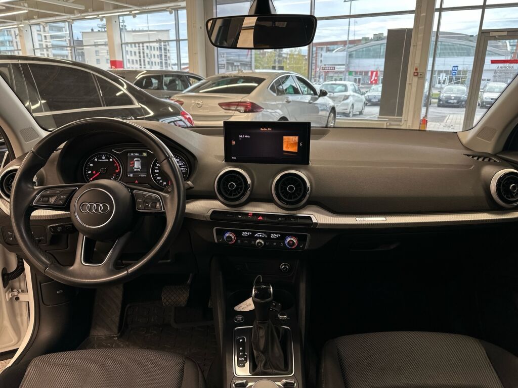 Audi Q2 2021 Valkoinen