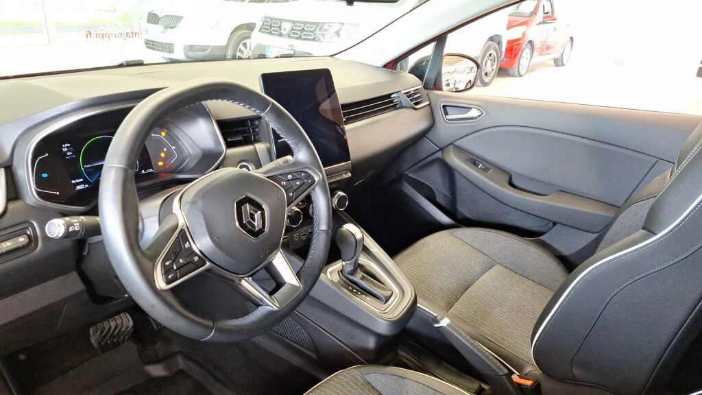 Renault Clio 2021 Punainen