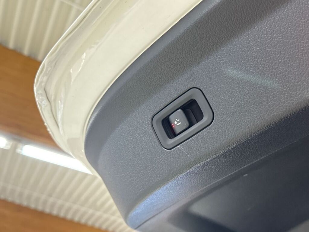 Mercedes-Benz GLE 2021 Valkoinen