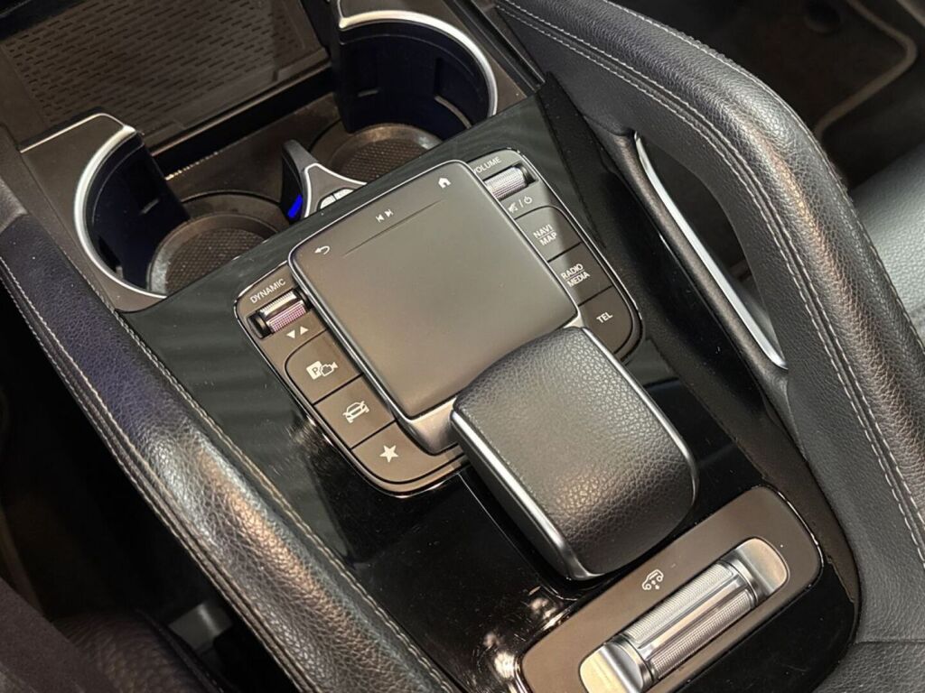 Mercedes-Benz GLE 2021 Valkoinen