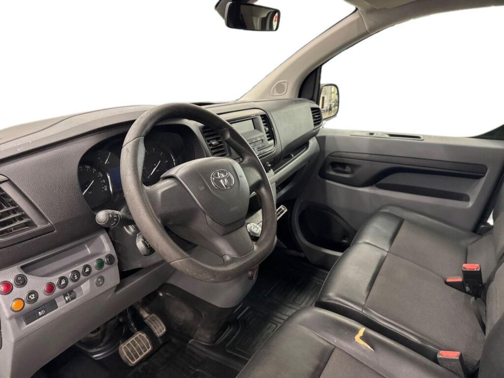 Toyota Proace 2021 Valkoinen
