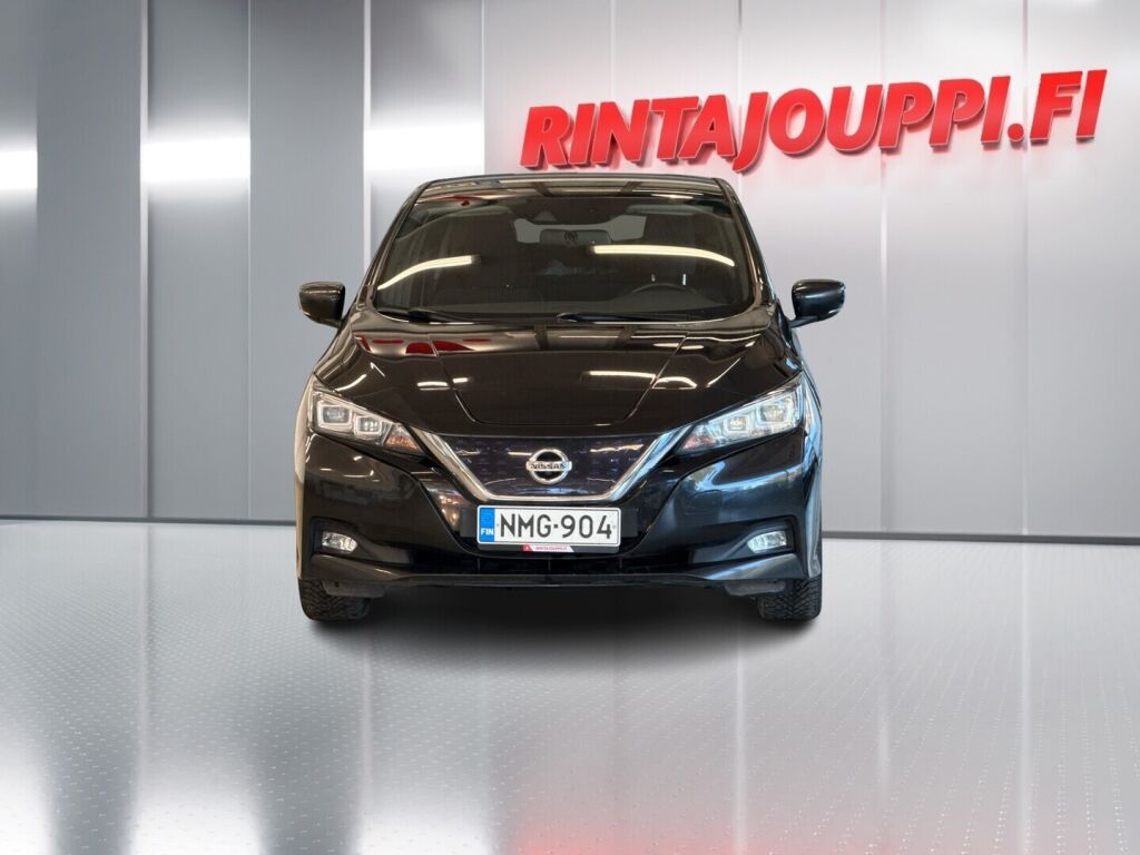 Nissan Leaf 2021 Musta