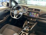 Nissan Leaf 2021 Musta