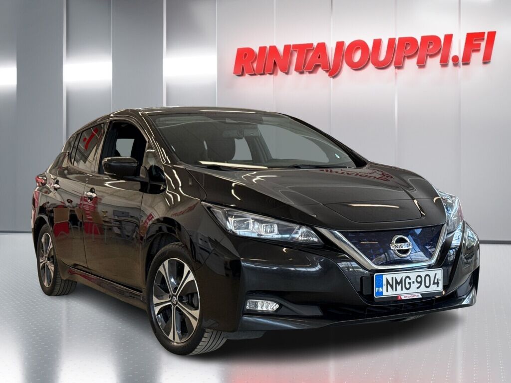 Nissan Leaf 2021 Musta